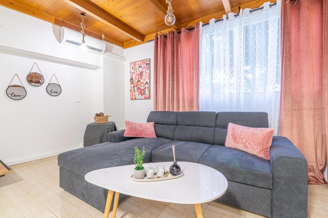 New Loft In The Heart Of City Center Heraklion  Exterior photo